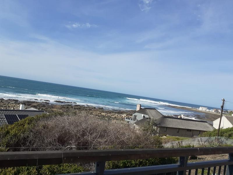 8 Bedroom Property for Sale in Jongensfontein Western Cape